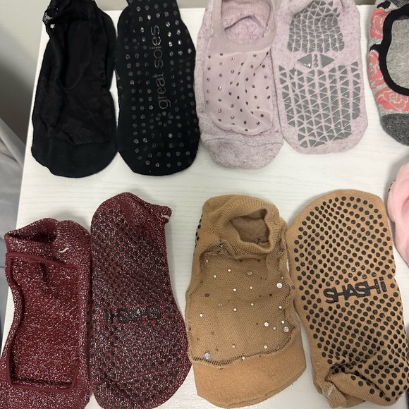 Assorted Pilates socks - Picture 2 of 4